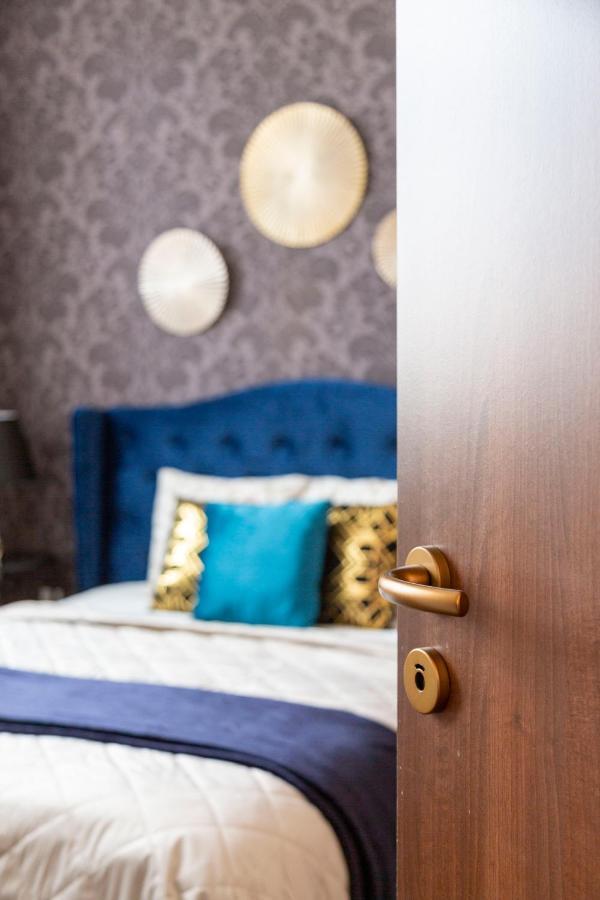 Deluxe Central Quentin Apartment 3Bedrm, 2Bathrm Budapest Esterno foto