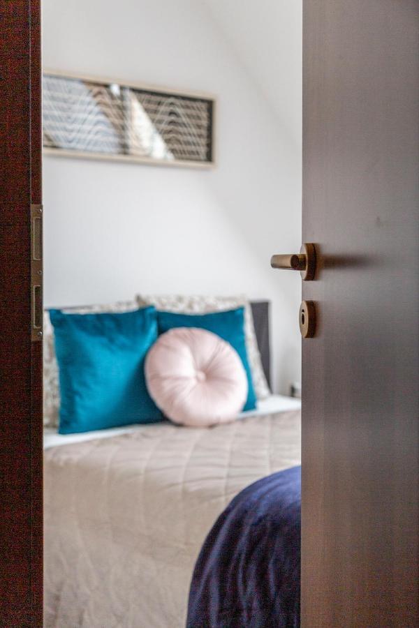 Deluxe Central Quentin Apartment 3Bedrm, 2Bathrm Budapest Esterno foto